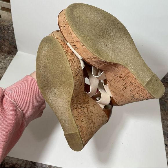 Steve Madden Strappy Wedge Sandals - Picture 9 of 10